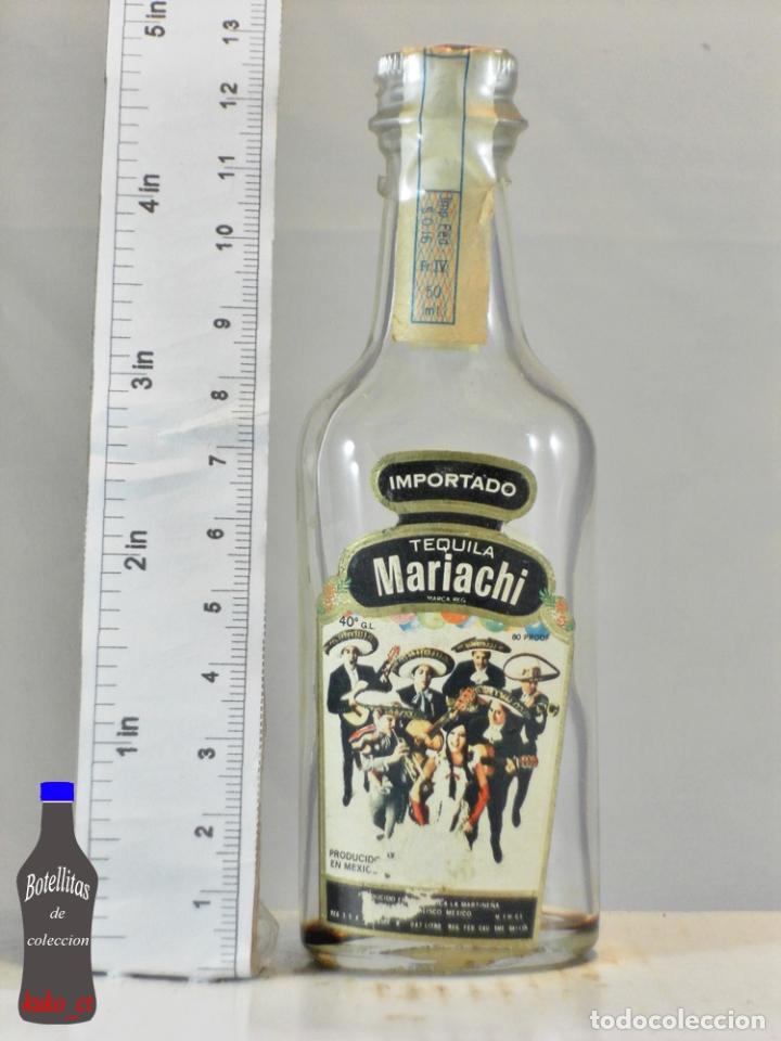 Sammlung von Weinen und Lik&ouml;ren: BOTELLITA BOTELLIN TEQUILA MARIACHI LA MARTINE&Ntilde;A JALISCO MEXICO