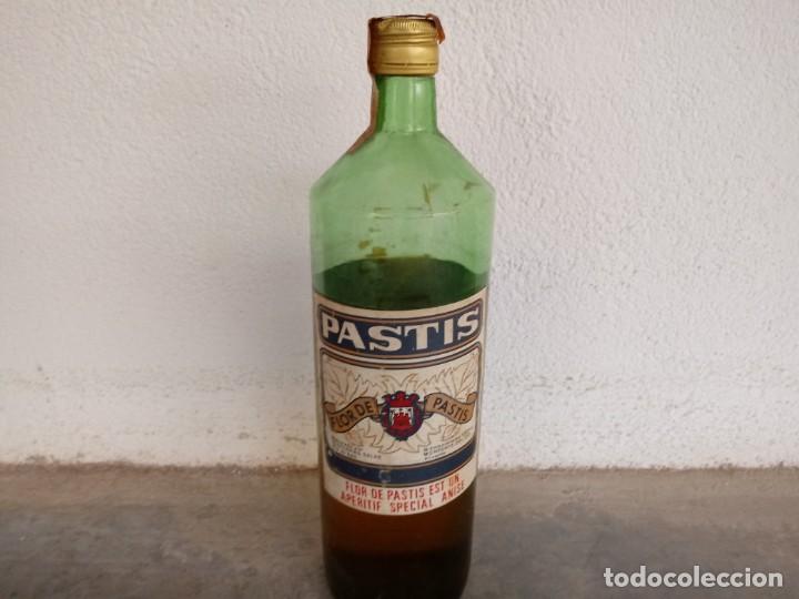 Sammlung von Weinen und Lik&ouml;ren: Botella Flor de Pastis - Destilerias Salas