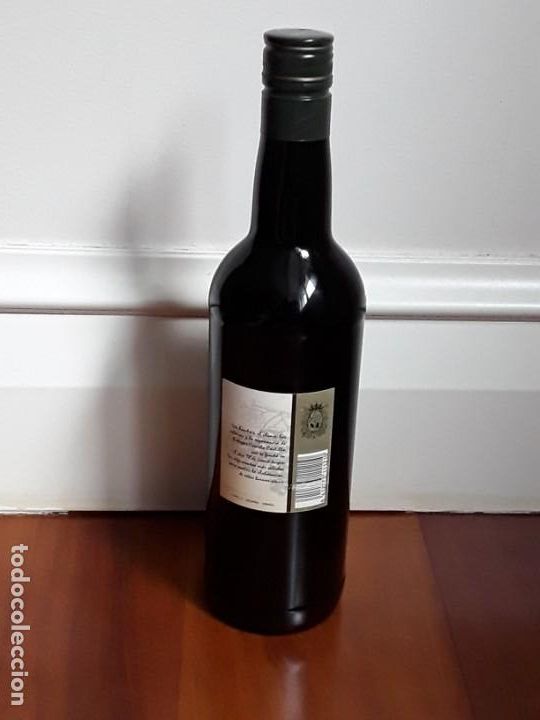 Coleccionismo de vinos y licores: BOTELLA MOSCATEL GOYA. SIN ABRIR - Foto 2