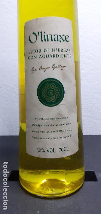 Coleccionismo de vinos y licores: Antigua botella licor de hierbas Olinaxe - Foto 2