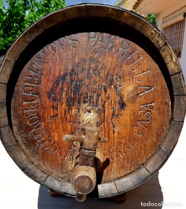 Sammlung von Weinen und Lik&ouml;ren: JEREZ, BARRILETE DE LA BODEGA FUENTES PARRILLA, 1906. Proveedor de la REAL CASA.