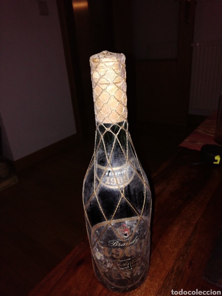 Coleccionismo de vinos y licores: Botella de Terry 1900 reserva - Foto 2