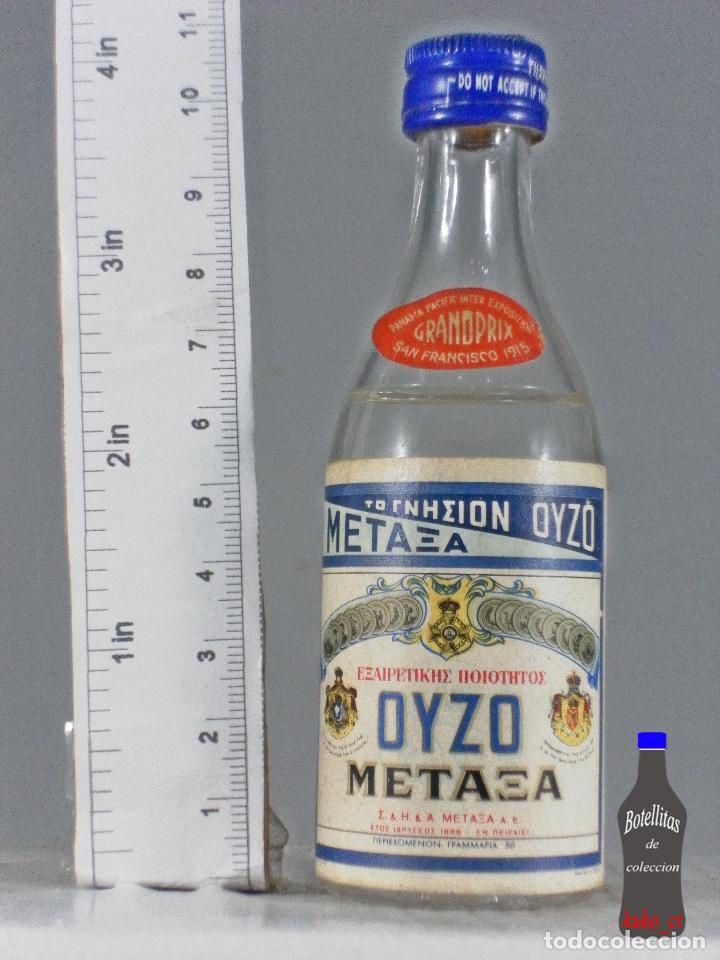 Sammlung von Weinen und Lik&ouml;ren: BOTELLITA BOTELLIN METAXA OYZO METAXA S.A.GRECIA