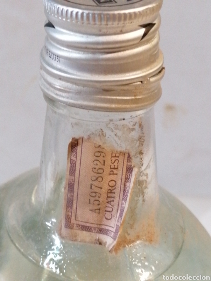 Coleccionismo de vinos y licores: Gin M&eacute;rito - Foto 4