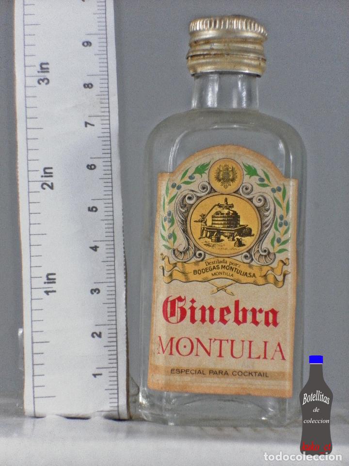 Coleccionismo de vinos y licores: BOTELLITA BOTELLIN GINEBRA MONTULIA COCKTAIL BODEGAS MONTULIA MONTILLA