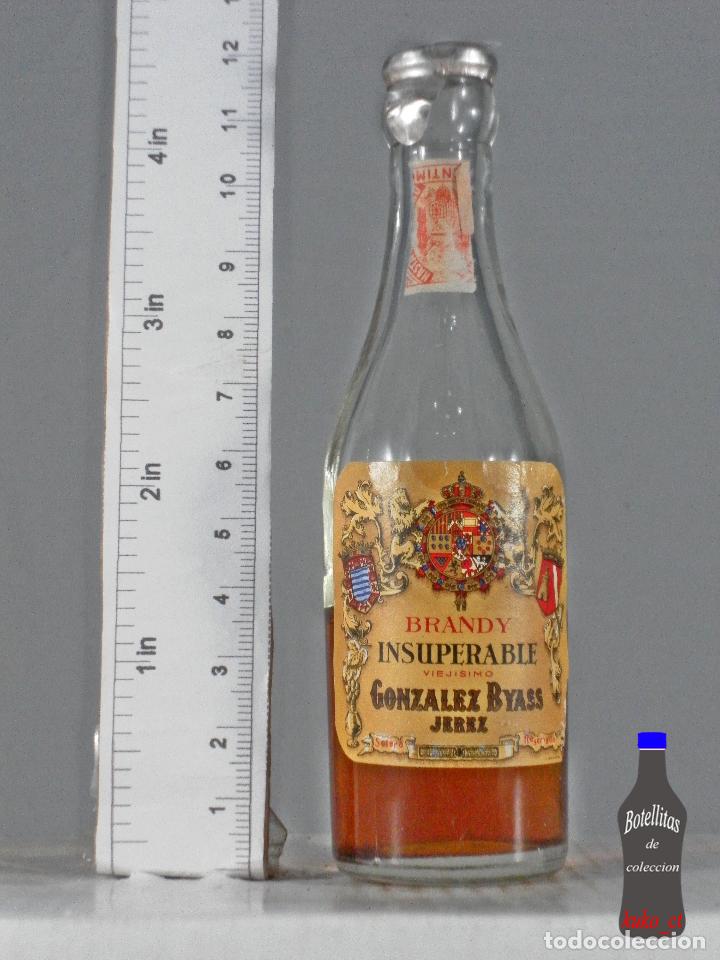 Coleccionismo de vinos y licores: BOTELLITA BOTELLIN BRANDY INSUPERABLE VIEJISIMO GONZALEZ BYASS JEREZ