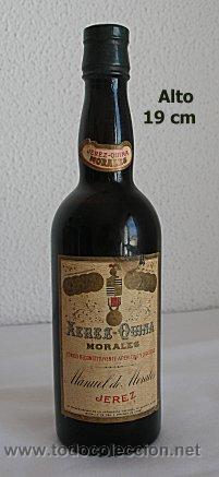 Coleccionismo de vinos y licores: BOTELLITA ANTIGUA XEREZ QUINA MORALES