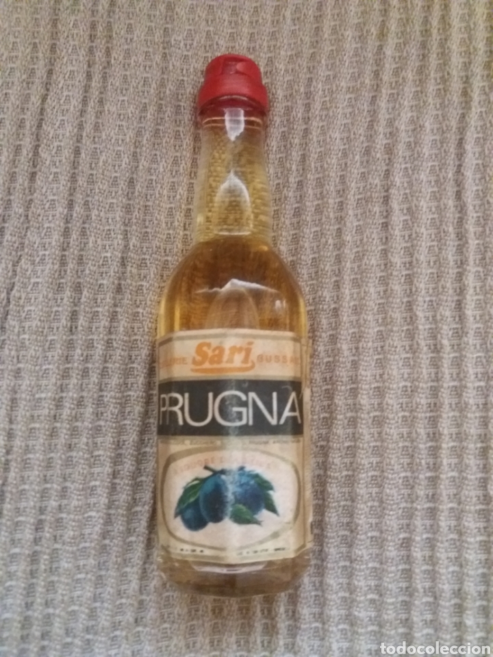 Coleccionismo de vinos y licores: BOTELLIN LICOR - PRUGNA - SARI