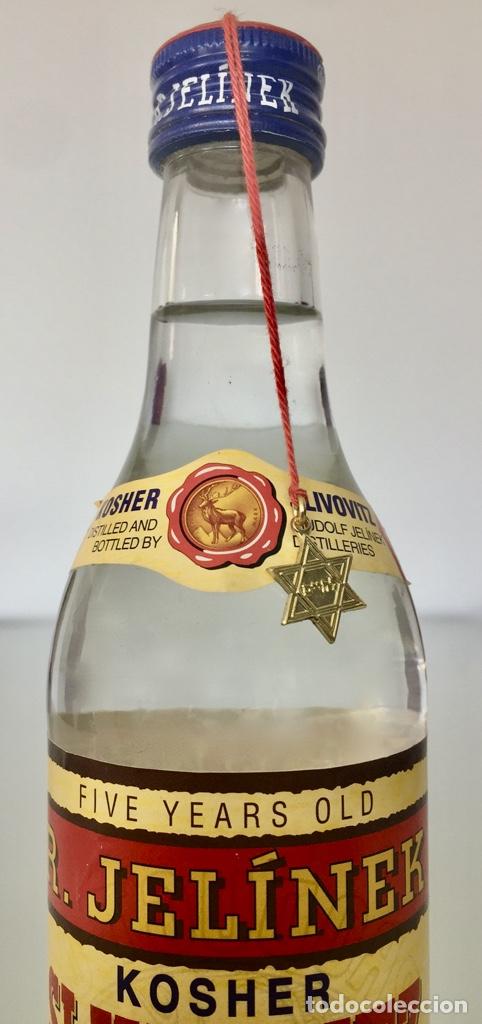 Coleccionismo de vinos y licores: SLIVOVITZ KOSHER. R. Jelinek. Licor de ciruelas producido seg&uacute;n recetas jud&iacute;as kosher. A&Ntilde;EJO 5 A&Ntilde;OS.