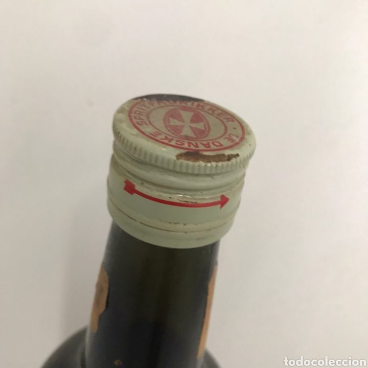 Coleccionismo de vinos y licores: Antigua botella de licor - Foto 3