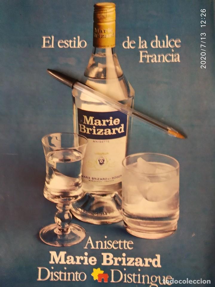 Collection of wines and liquors: PUBLICIDAD DE MARIE BRIZARD, EL ESTILO DE LA DULCE FRANCIA. 3 ANUNCIOS.
