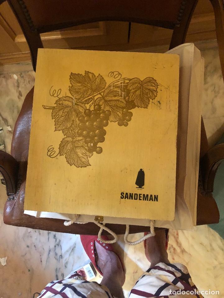 Coleccionismo de vinos y licores: SANDEMAN, ESTUCHE NUEVO ! - Foto 3