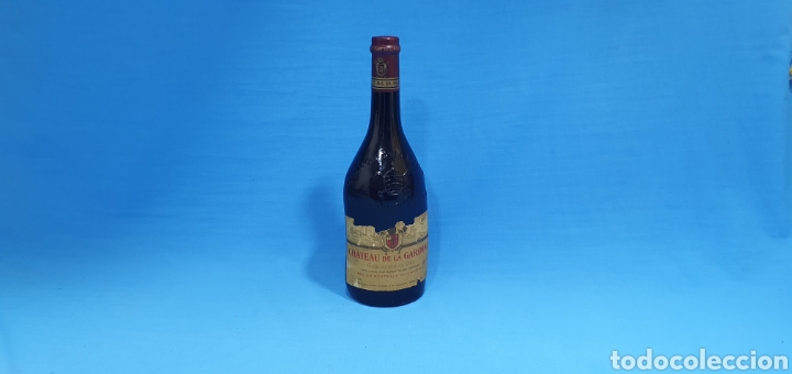 Collection of wines and liquors: VINO CHATEAU DE LA GARDINE 1981