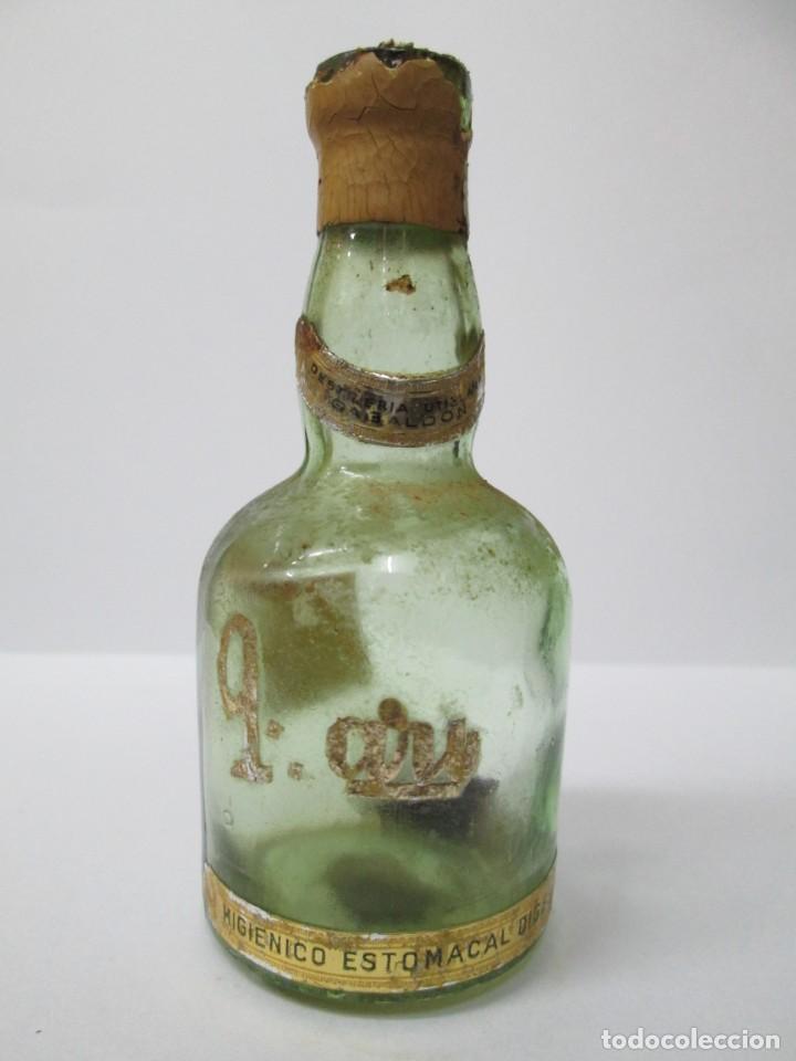 Coleccionismo de vinos y licores: ANTIGUO BOTELLIN BRANDY CO&Ntilde;AC, DETILERIAS GABALDON