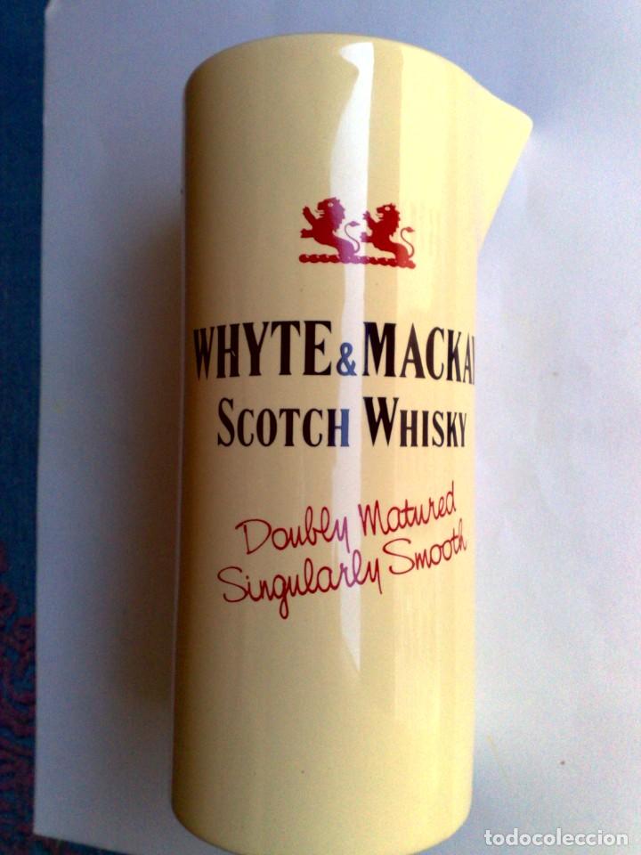 Coleccionismo de vinos y licores: JARRA SCOTCH WHISKY,WHITE&MACKAY,DOUBLY NATURED,SINGULARLY SMOOTH.