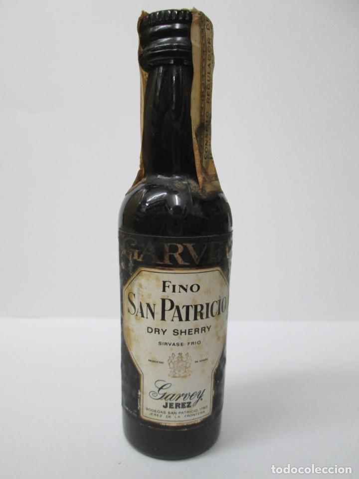 Coleccionismo de vinos y licores: ANTIGUO BOTELLIN BRANDY CO&Ntilde;AC, GARVEY FINO SAN PATRICIO