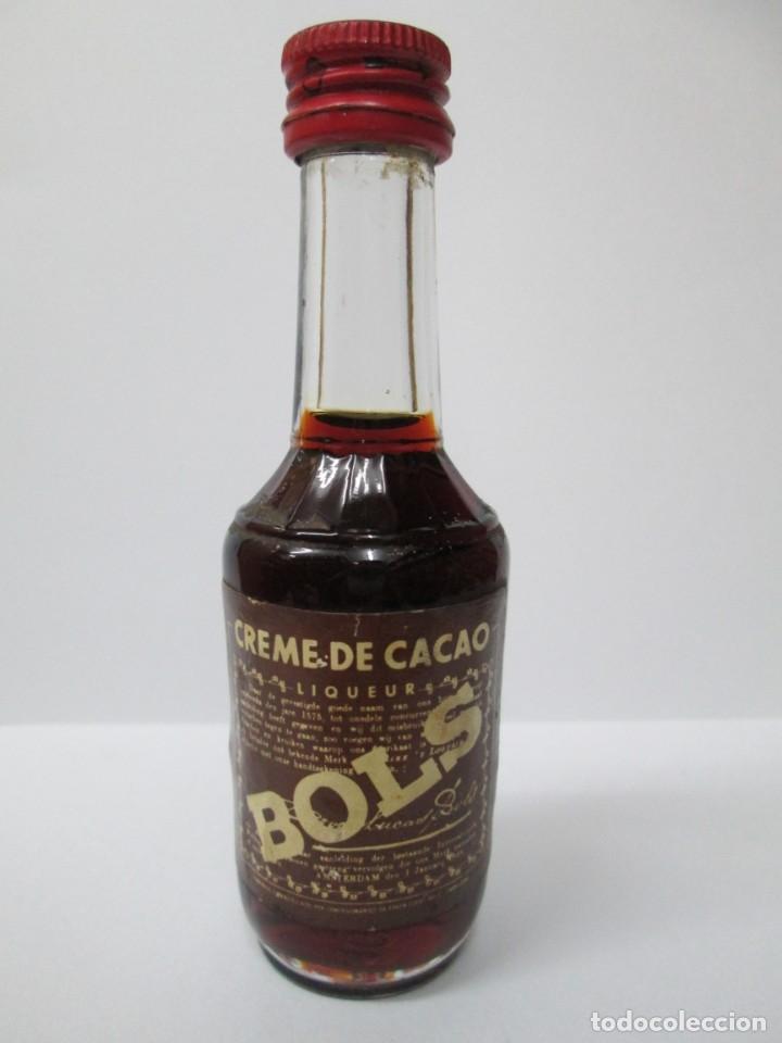 Coleccionismo de vinos y licores: ANTIGUO BOTELLIN BRANDY CO&Ntilde;AC, CREME DE CACAO BOLS