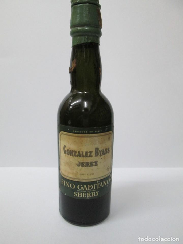 Coleccionismo de vinos y licores: ANTIGUO BOTELLIN BRANDY CO&Ntilde;AC, FINO GADITANO