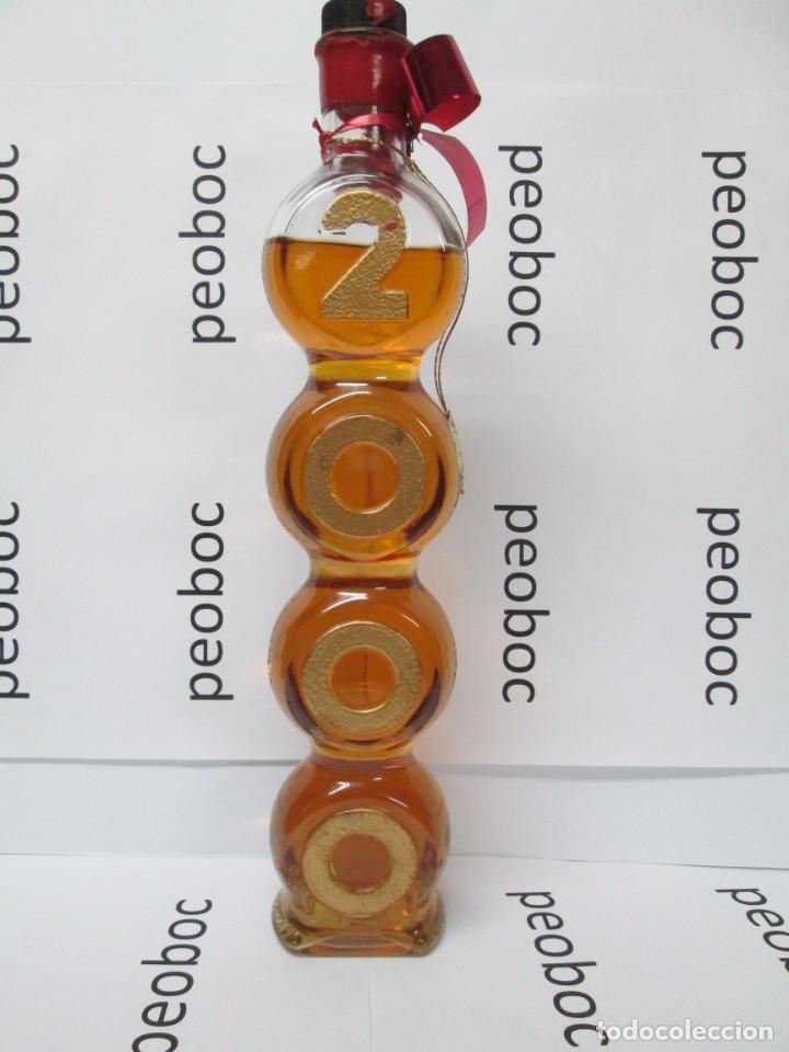 Coleccionismo de vinos y licores: ANTIGUA BOTELLA BRANDY CO&Ntilde;AC,ARMAGNAC 2000, V.S.O.P. FRANCE