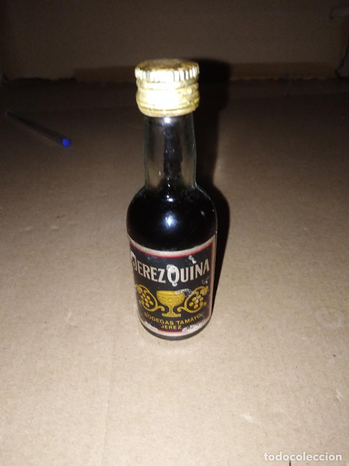 Coleccionismo de vinos y licores: botella botellin vino quina bodegas tamayo jerez cadiz
