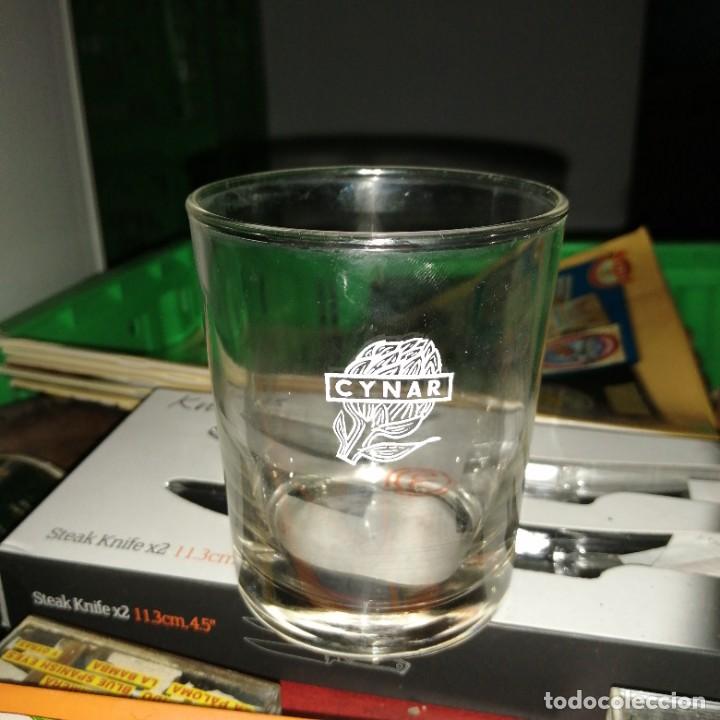 Coleccionismo de vinos y licores: Vaso serigrafiado VERMUT CYNAR APERITIVO DE ALCACHOFA licor
