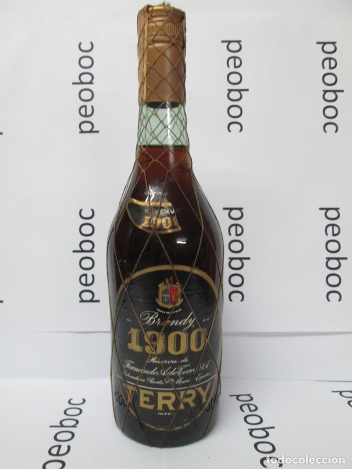 Coleccionismo de vinos y licores: ANTIGUA BOTELLA BRANDY CO&Ntilde;AC, TERRY 1900, IMPUESTO DE 4 PTS, DECADA 60-70