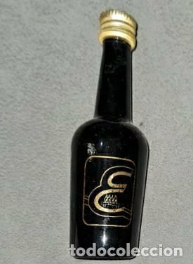 Coleccionismo de vinos y licores: Botell&iacute;n. Especialmente embotellado para inauguraci&oacute;n nuevas instalaciones E spotsil SL Jerez 1998