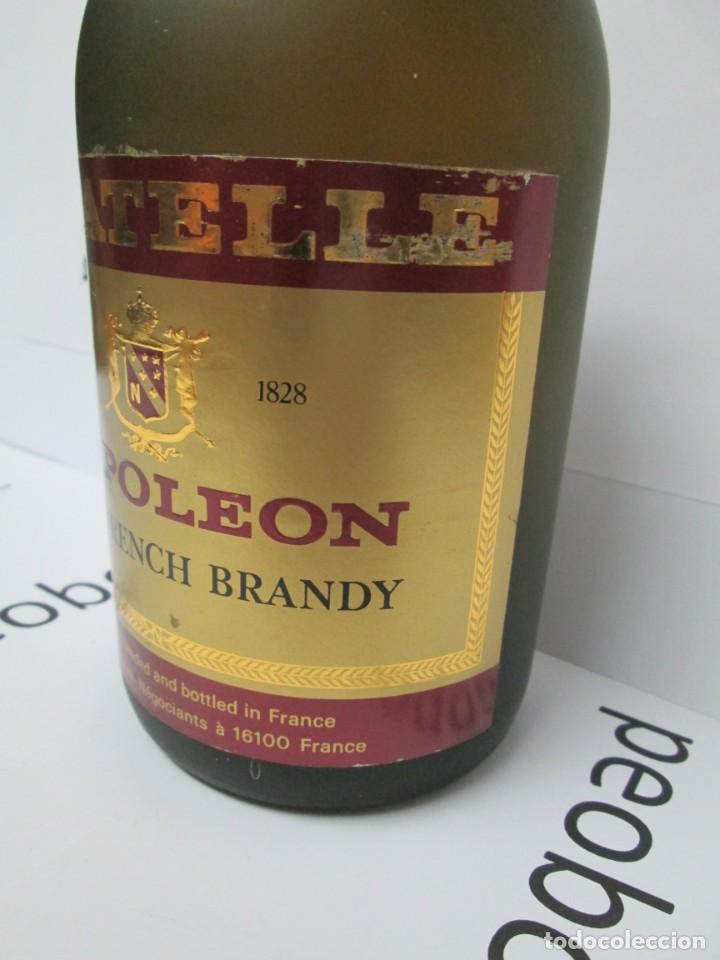 Coleccionismo de vinos y licores: ANTIGUA BOTELLA BRANDY CO&Ntilde;AC, NAPOLEON CHATELLE - Foto 4