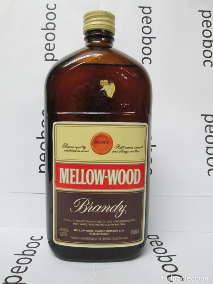 Coleccionismo de vinos y licores: ANTIGUA BOTELLA BRANDY CO&Ntilde;AC,MELLOW-WOOD