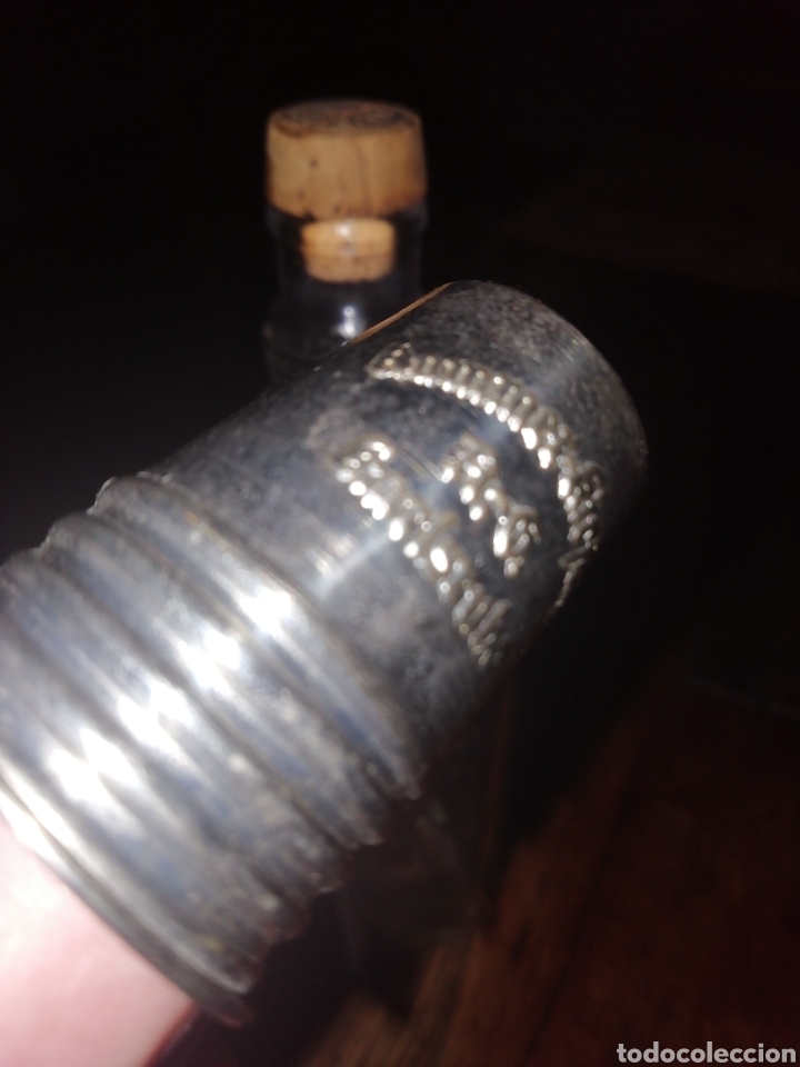 Coleccionismo de vinos y licores: Botellin de licor - Foto 2
