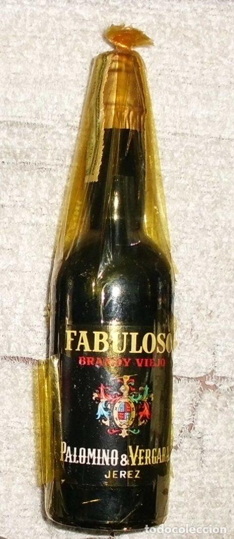 Coleccionismo de vinos y licores: BOTELLIN FABULOSO. BRANDY VIEJO. BODEGAS PALOMINO & VERGARA. JEREZ RF-5763