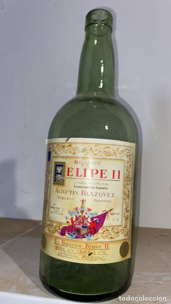 Coleccionismo de vinos y licores: BOTELLA BRANDY FELIPE II MAGNUM DE 2 LITROS AGUST&Iacute;N BLAZQUEZ JEREZ DE LA FRONTERA