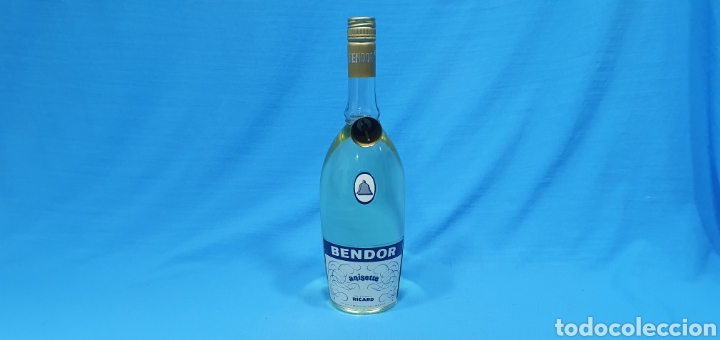 Collection of wines and liquors: BOTELLA DE ANISETTE - BENDOR - RICARD - 1 LITRO - NO LLEVA SELLO DE PESETAS, SE LE DEBI&Oacute; CAER