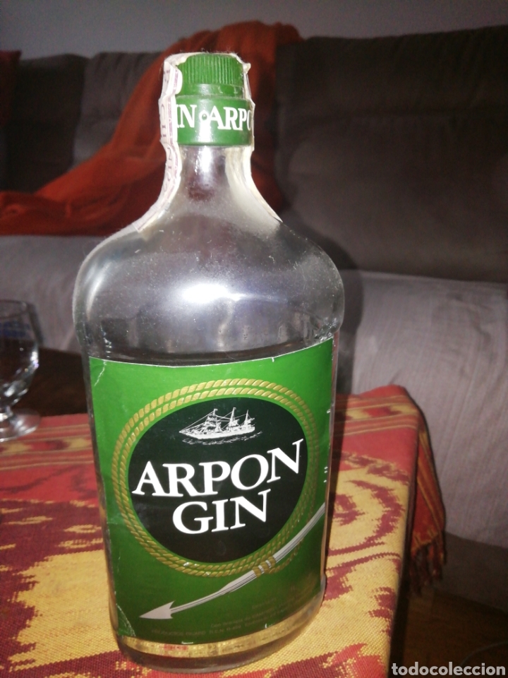 Coleccionismo de vinos y licores: Botella de GIN Arp&oacute;n - Foto 4