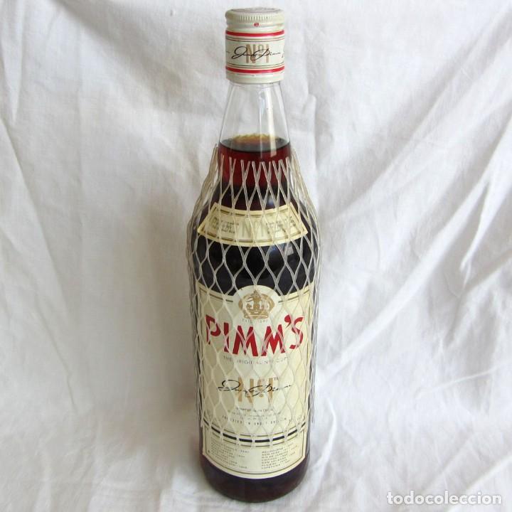 Sammlung von Weinen und Lik&ouml;ren: Botella de Pimm's n&ordm; 1 Gran Breta&ntilde;a