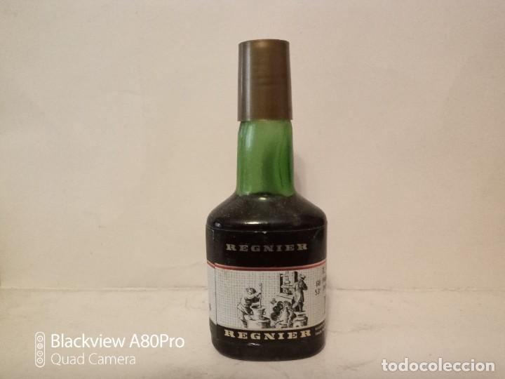 Coleccionismo de vinos y licores: Botell&iacute;n Framboise Brandy - Foto 3