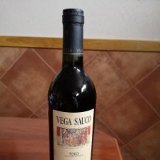 Coleccionismo de vinos y licores: BOTELLA DE VINO VEGA SAÚCO TORO RESERVA 1996. Lote 262507805