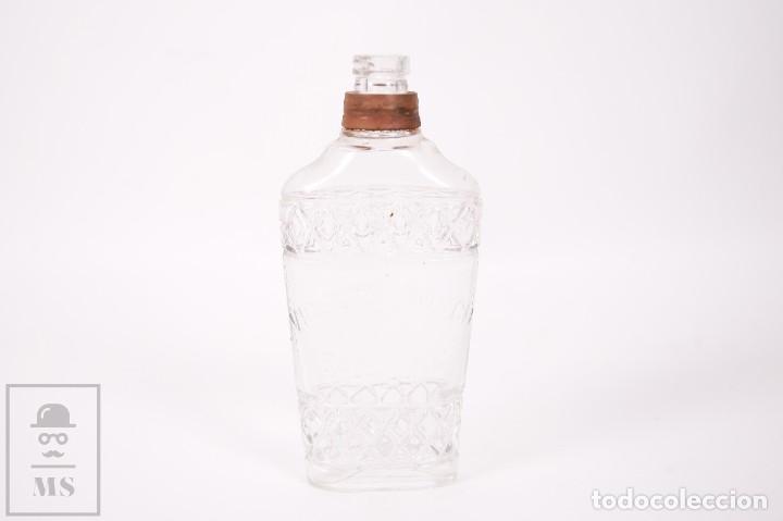 Coleccionismo de vinos y licores: Botella Petaca Anis del Mono - Vicente Bosch Badalona - Vacia - 20 cm altura