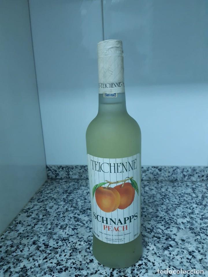 Coleccionismo de vinos y licores: BOTELLA LICOR TEICHENNE SCHNAPPS PEACH - Foto 1