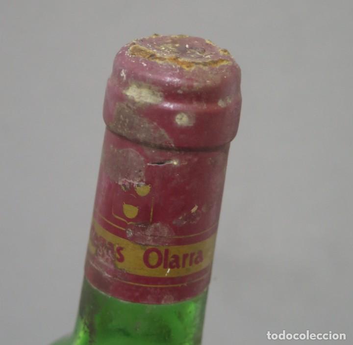 Coleccionismo de vinos y licores: BOTELLA. OLARRA. GRAN RESERVA 1970 - Foto 3