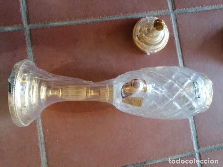 Coleccionismo de vinos y licores: Licorera con grifo - Foto 2