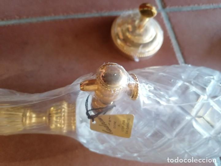 Coleccionismo de vinos y licores: Licorera con grifo - Foto 3