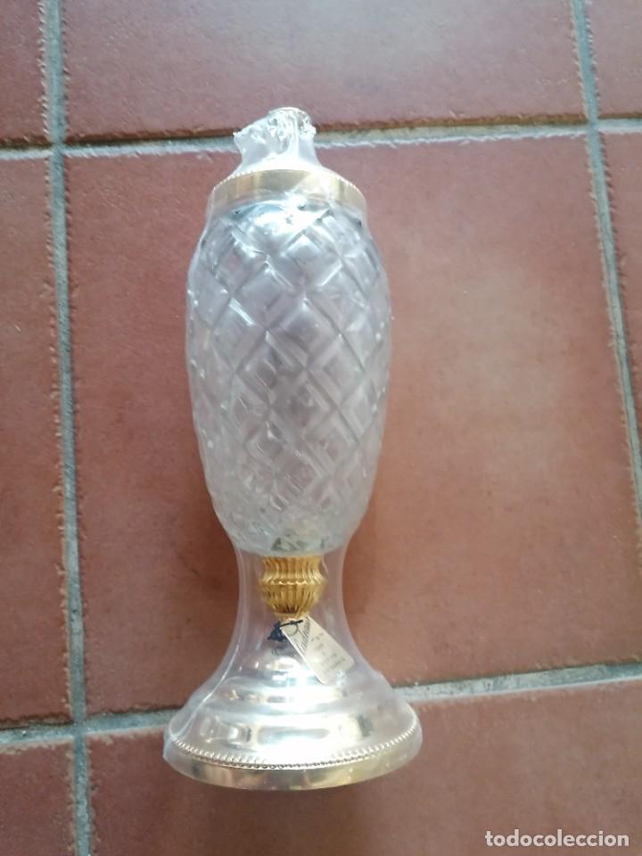 Coleccionismo de vinos y licores: Licorera con grifo - Foto 6