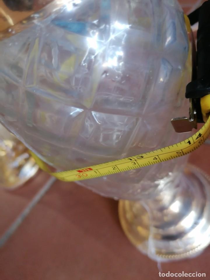 Coleccionismo de vinos y licores: Licorera con grifo - Foto 11