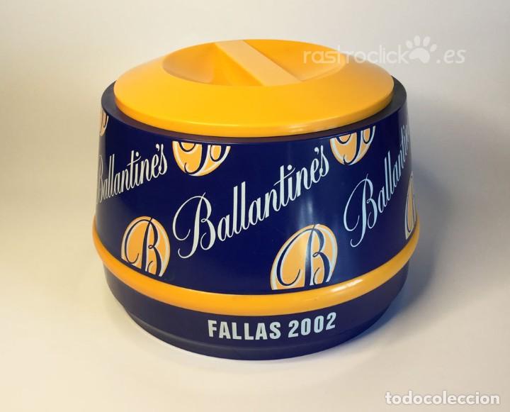 Coleccionismo de vinos y licores: Cubitera Ballantines Fallas 2002 - Foto 1