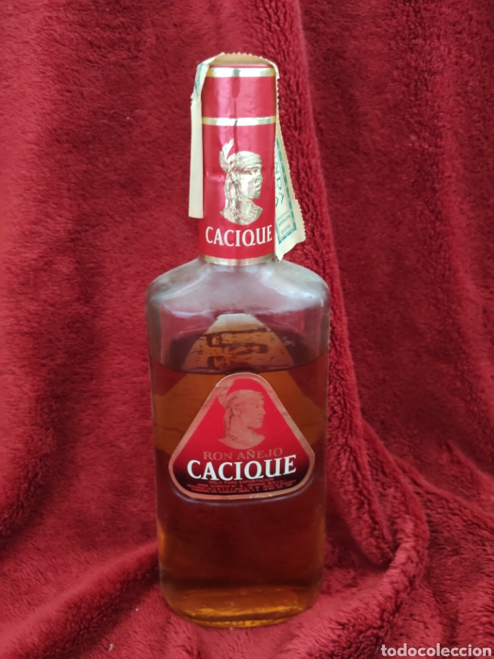Coleccionismo de vinos y licores: Botella ron Cacique a&ntilde;os 70