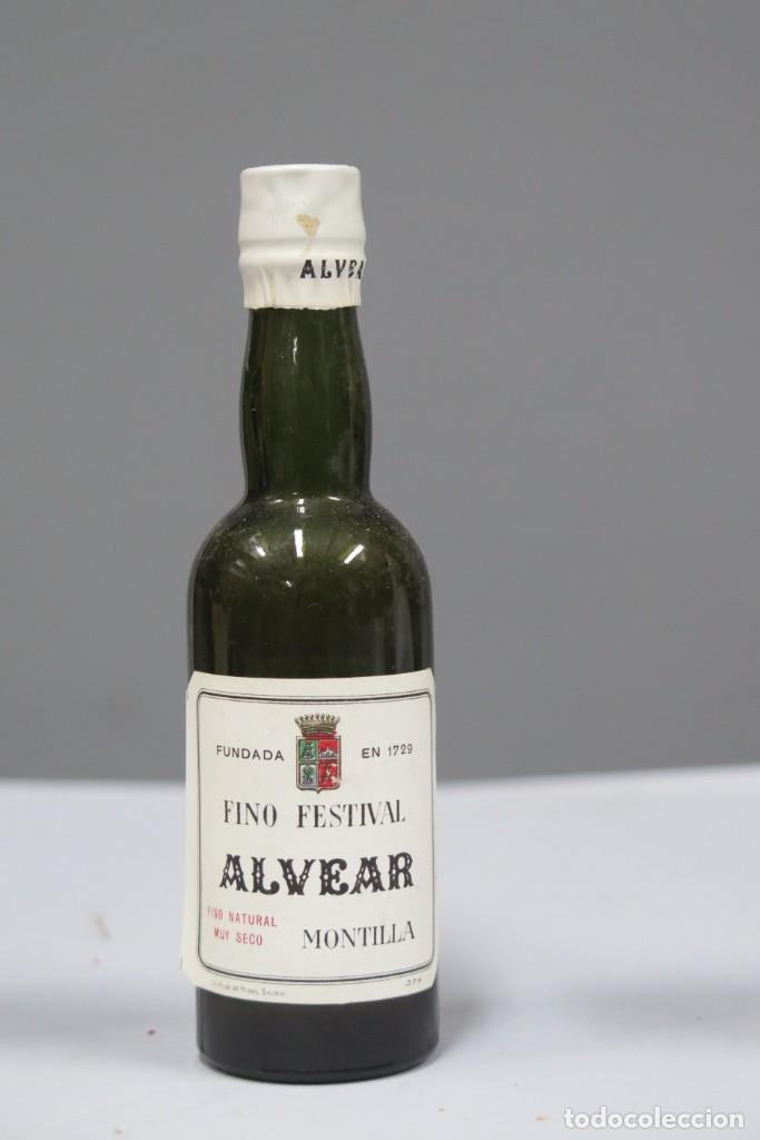 Collectionnisme de vins et liqueurs: BOTELLIN. FINO C.B. ALVEAR MONTILLA
