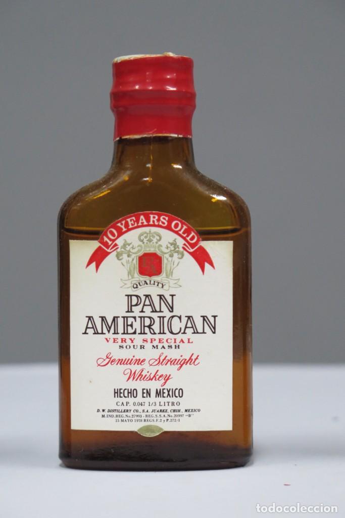 Sammlung von Weinen und Lik&ouml;ren: BOTELLIN. PAN AMERICAN. 10 YEARS OLD. VERY SPECIAL