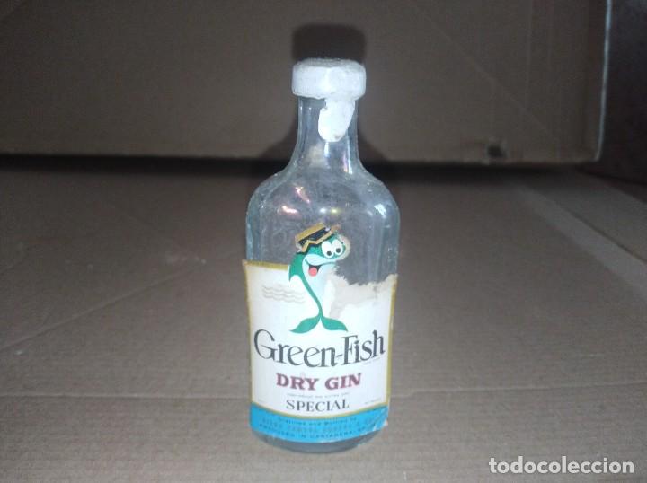 Coleccionismo de vinos y licores: botellin green fish dry gin special ginebra