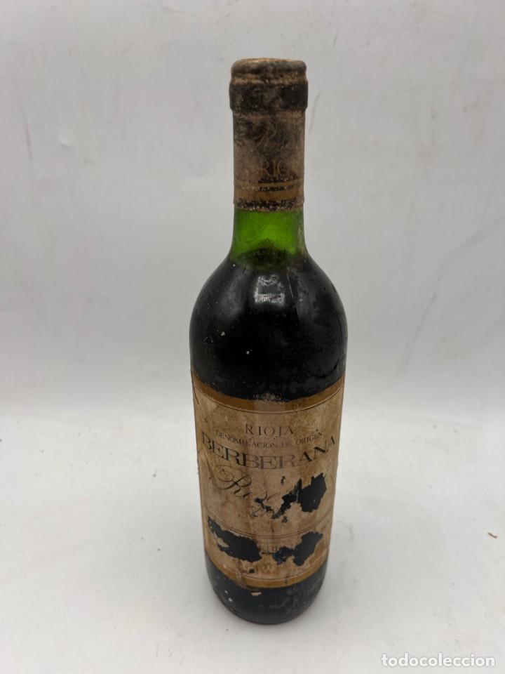Sammlung von Weinen und Lik&ouml;ren: BOTELLA. RIOJA. RESERVA 1982. BODEGAS BERBERANA. 75 CL. CERRADA. VER FOTOS